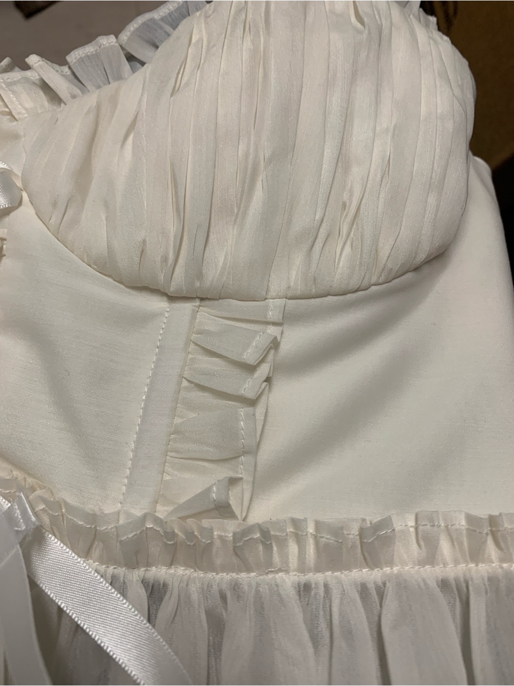 Selkie Cream Ruffled Bustier cropped - Picture 4 of 4